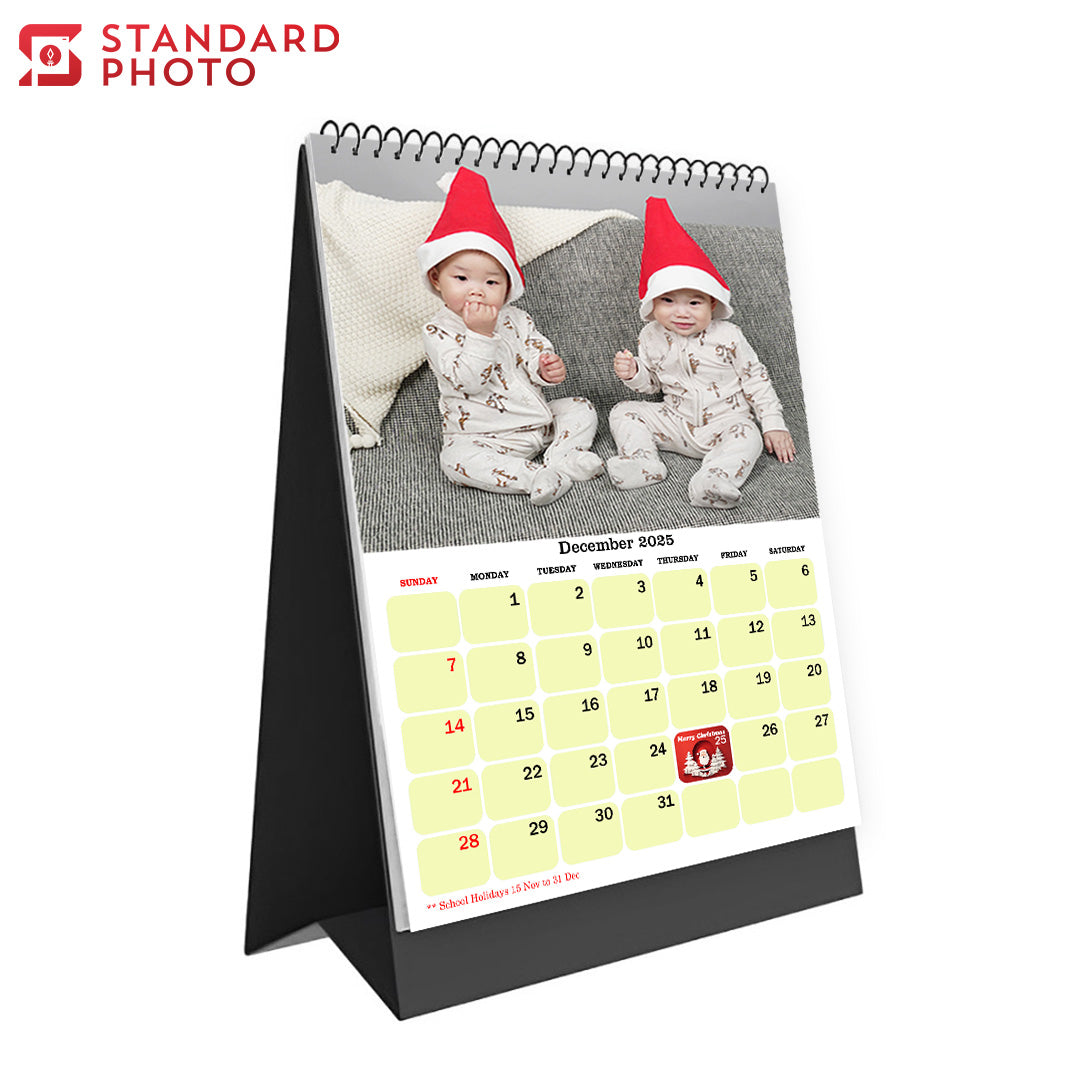 StandardPhoto Customizable Photo Calendar Portrait Design Sample